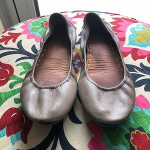 Tan Tieks